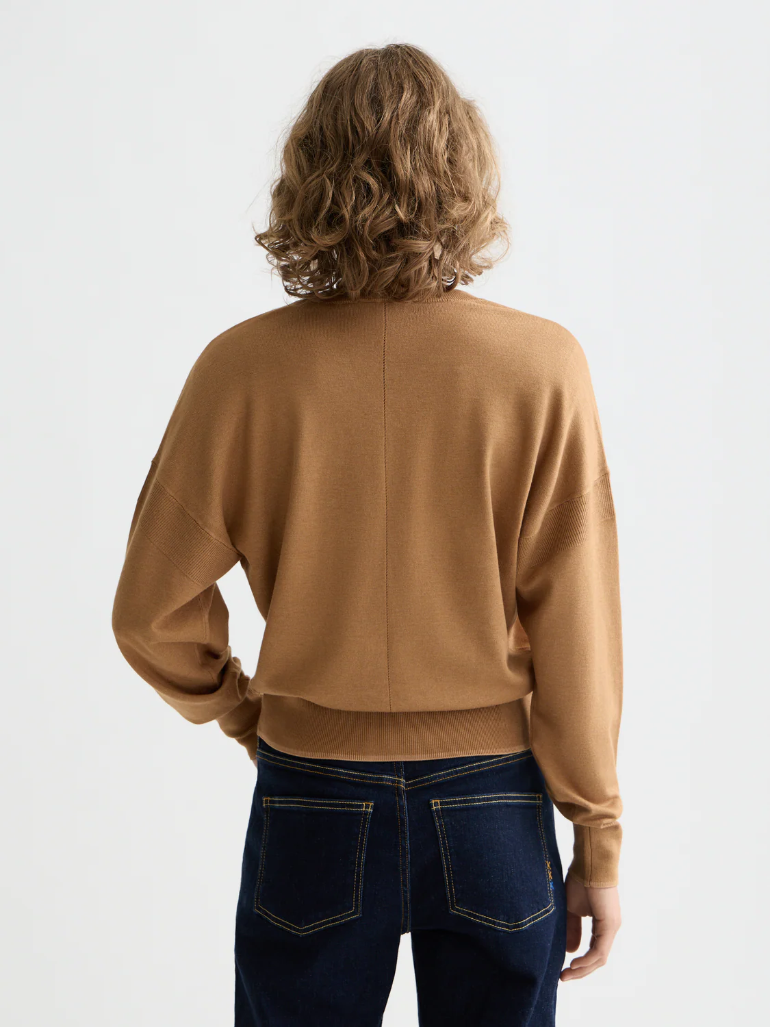Essentials V-NECK RELAXED PULLOVER - Image 10
