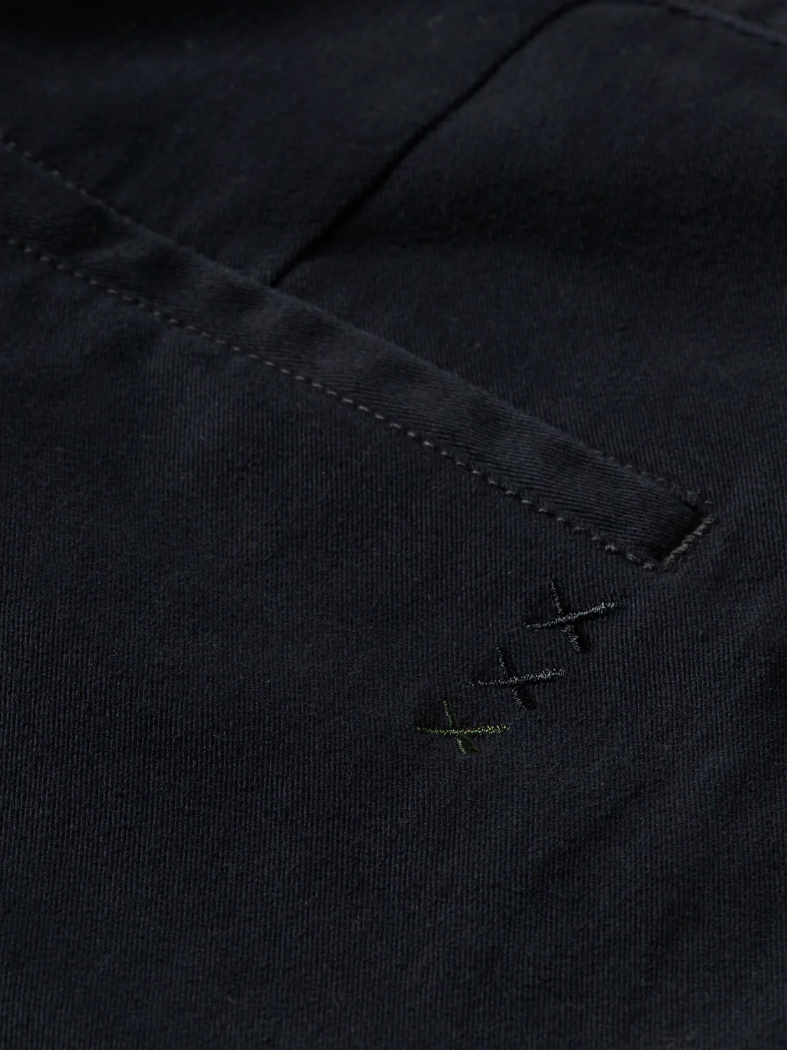 Essentials Stuart Cotton-blend twill regular short - Image 14