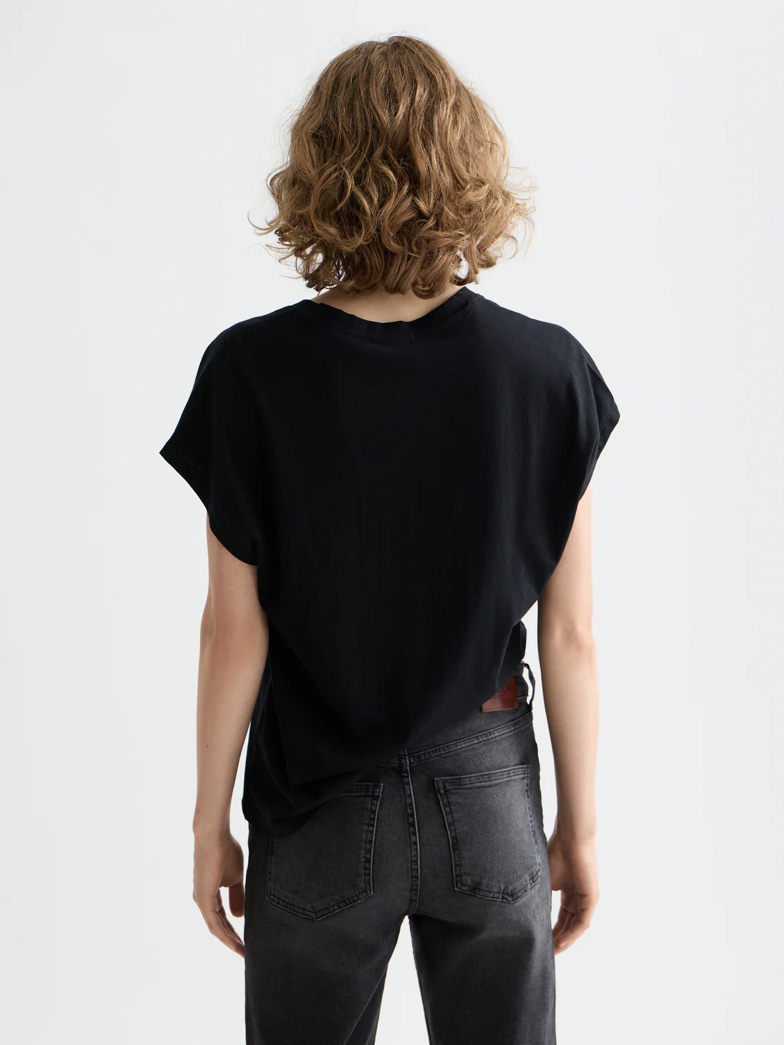 Essentials Core V-neck t-shirt - Image 3