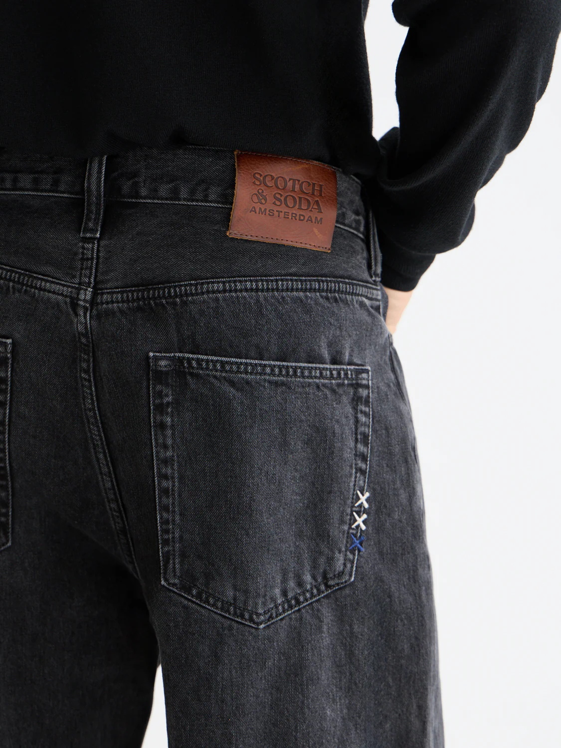 Essentials The Pitch Loose Denim - Image 3