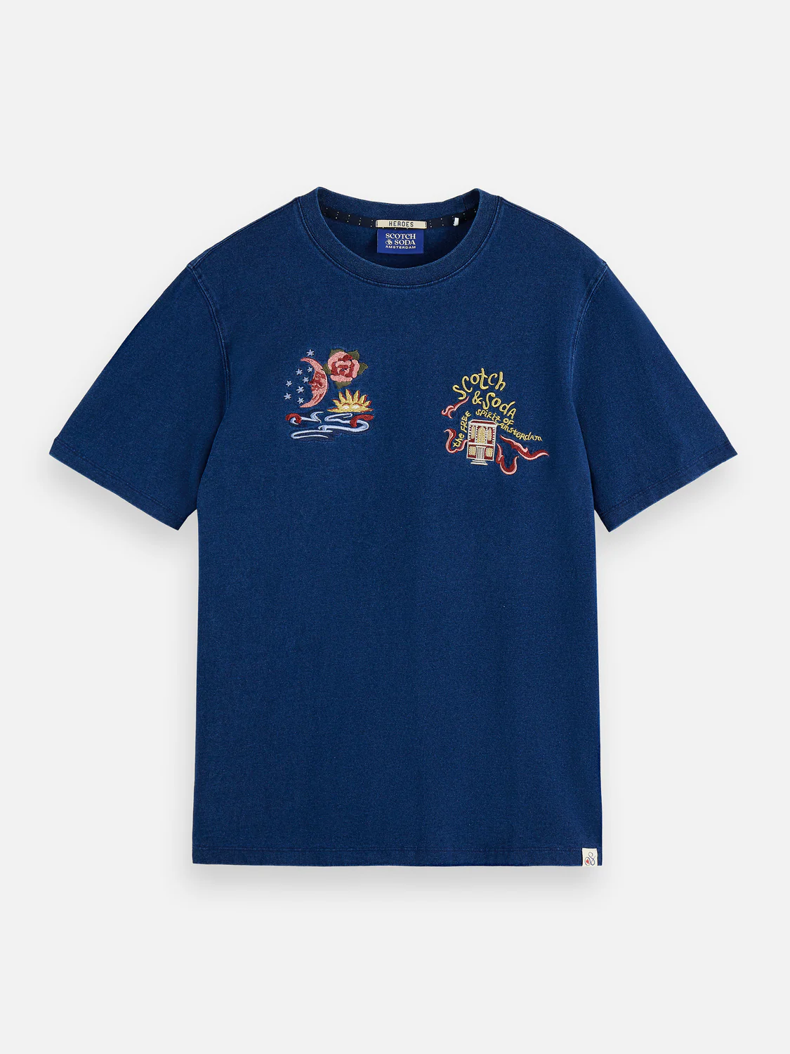 40th Anniversary Heroes Relaxed T-shirt - Image 5