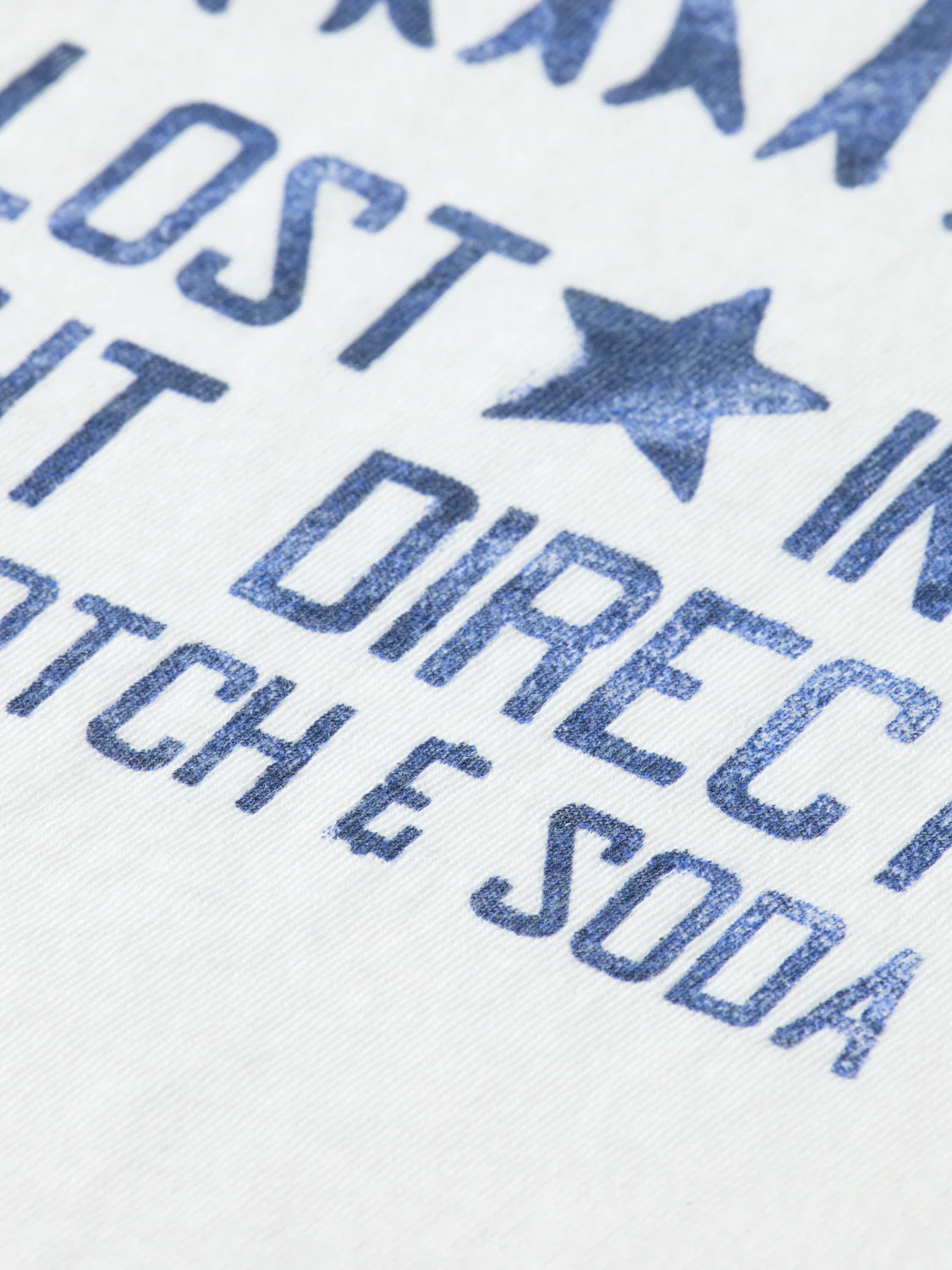 graphic T-shirt - Image 7